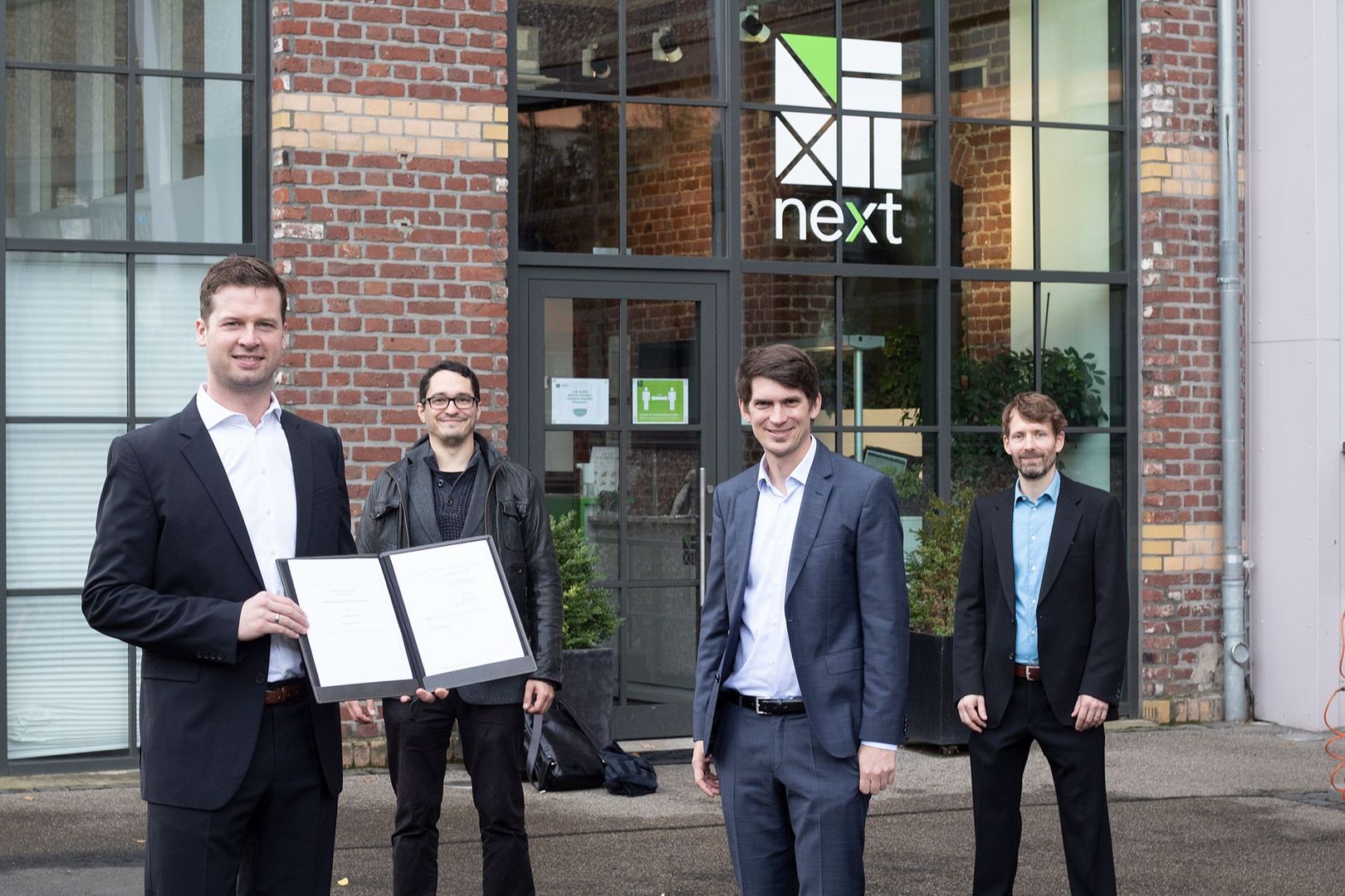 Next Kraftwerke Team upon Signing of Joint Venture Agreement